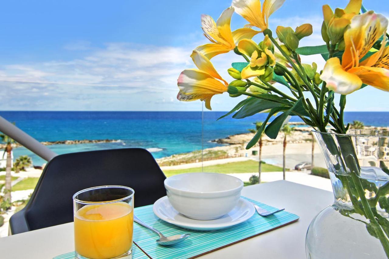 Apartment Josephine - Beachfront Протарас Экстерьер фото